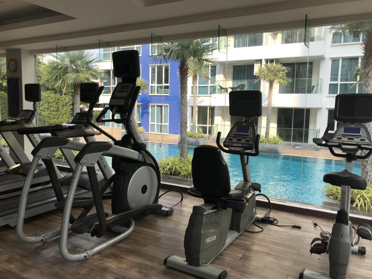 The Cliff Condominium Pattaya Luaran gambar