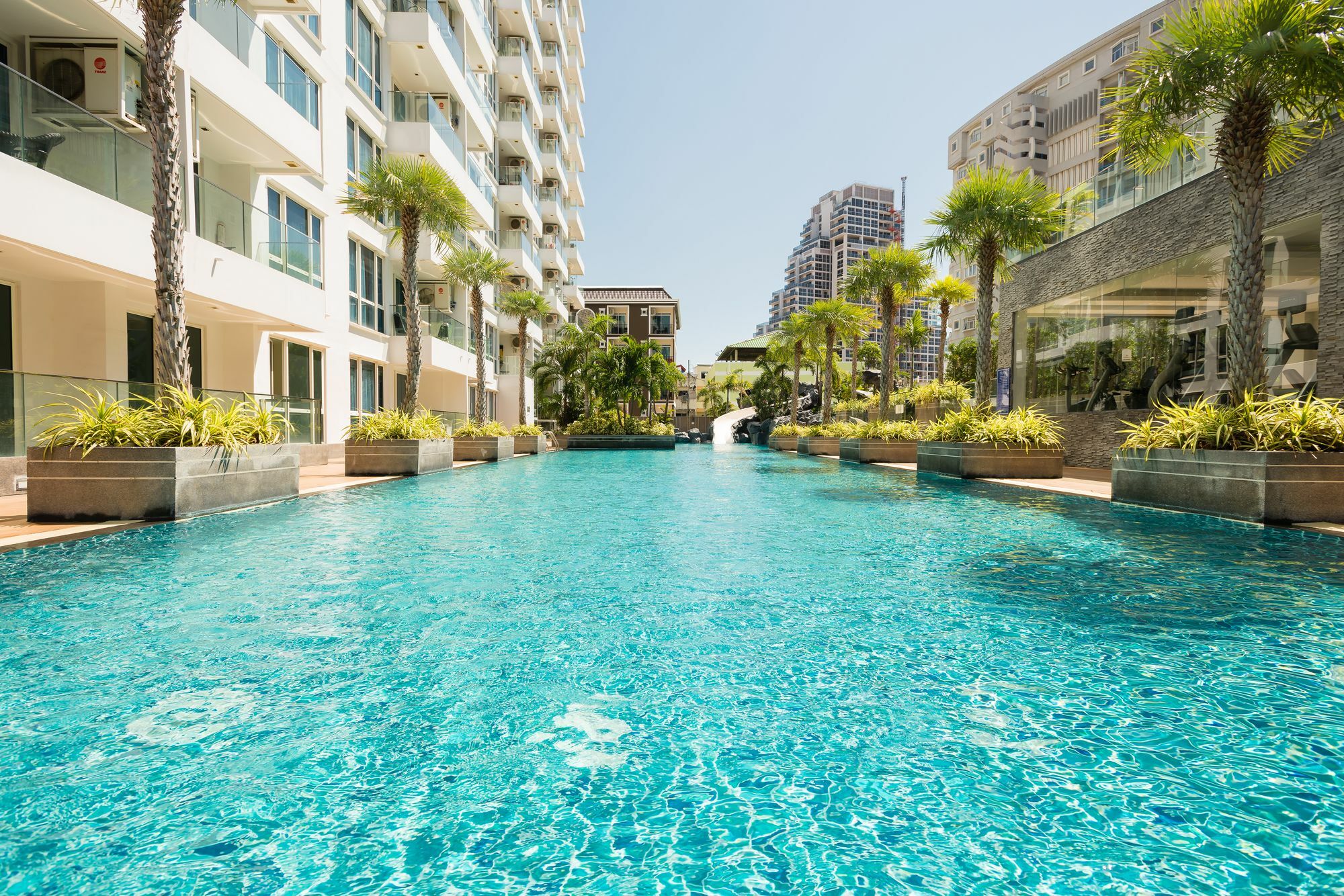 The Cliff Condominium Pattaya Luaran gambar